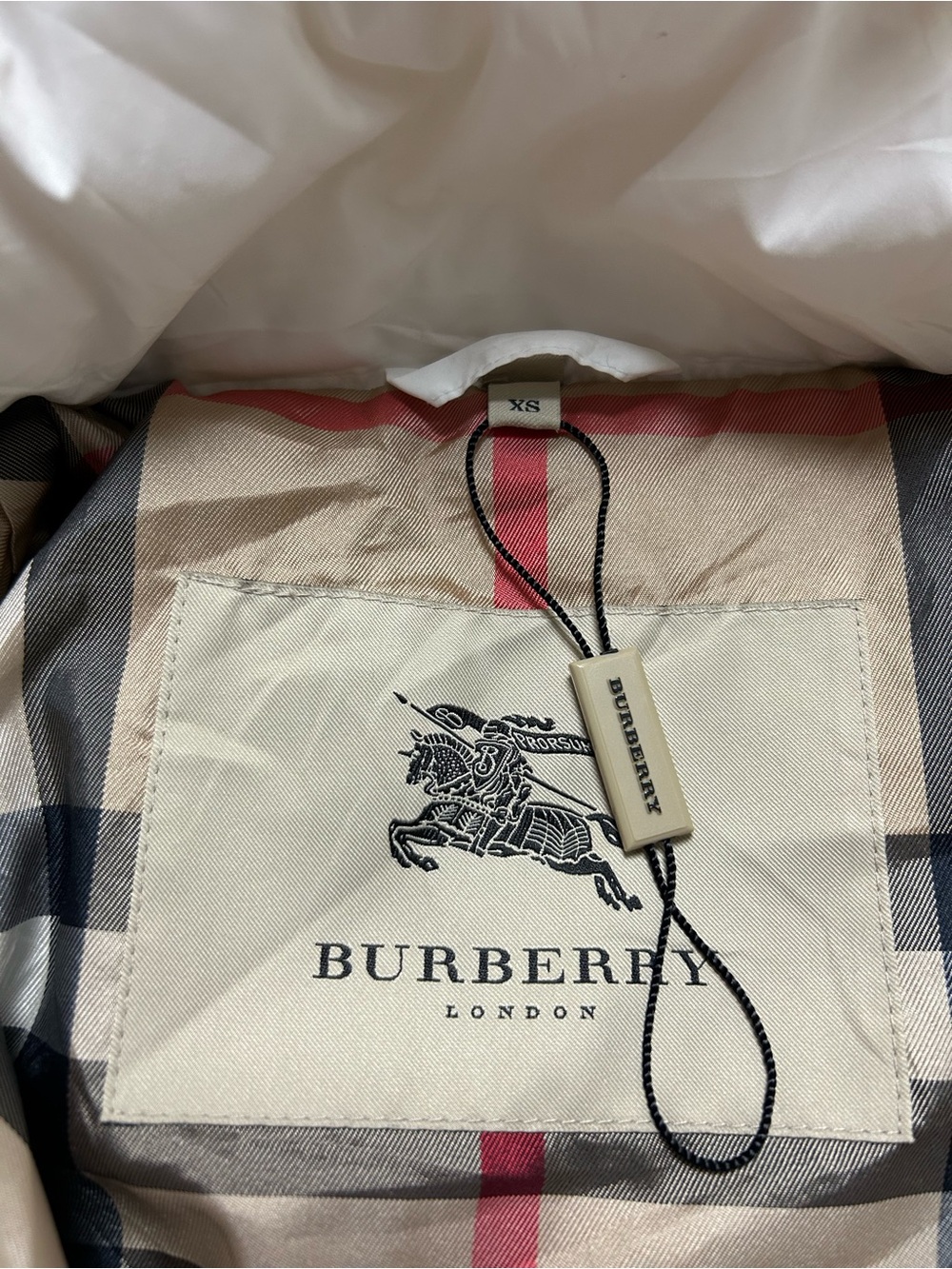 BURBERRY LONDON NOVA CHECK DIAMOND QUILTED DOWN PUFFER SIZE XS - Picture 12 of 14